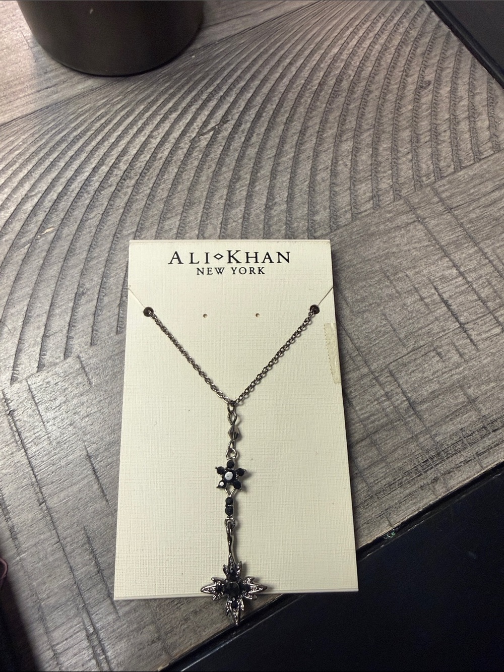 ALI KHAN New York Silver Floral Drop Y-Necklace